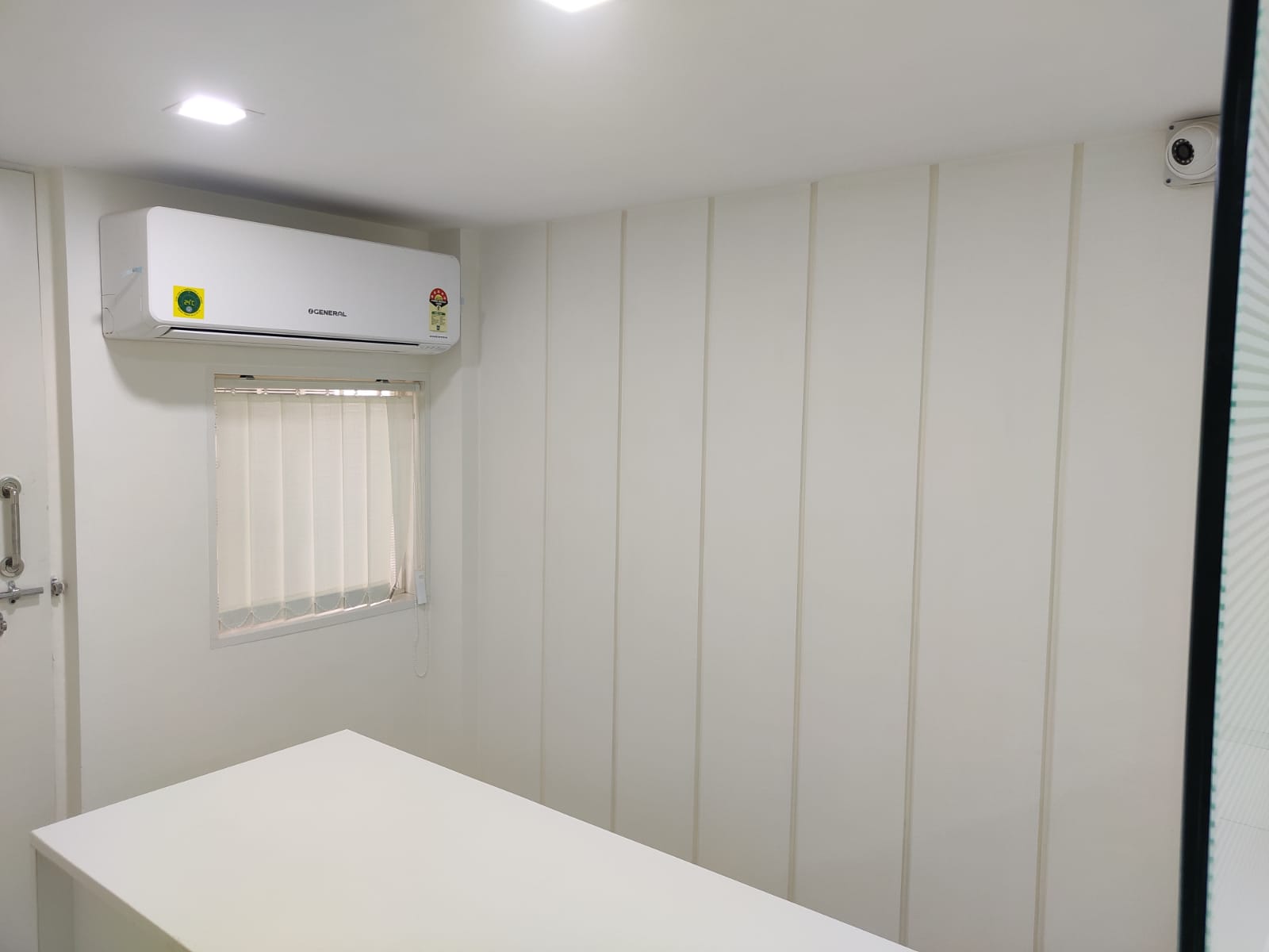 Crystal Plaza office interior 23